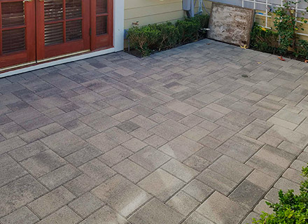 ANGELUS COURTYARD STONE